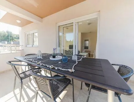 Seaside Luxury Lucija Villa *